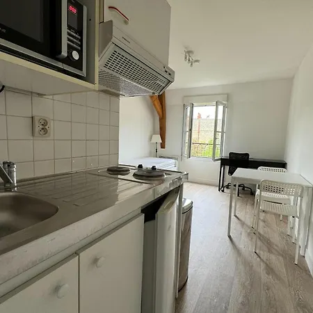 Appartement Charming Studio In The Heart Of *
