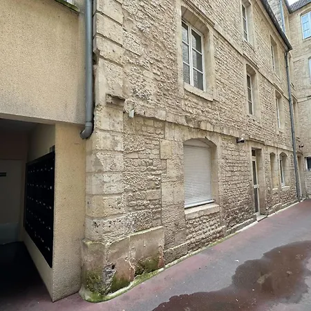 Appartement Charming Studio In The Heart Of
